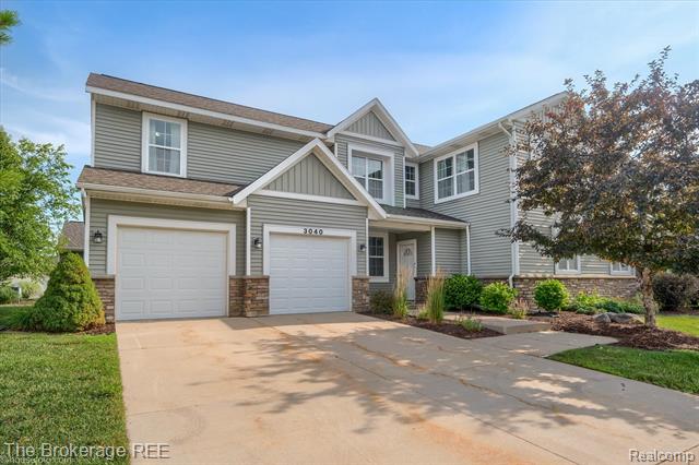 front view picture of 3040 E Hamlet Circle, East Lansing, MI. 48823