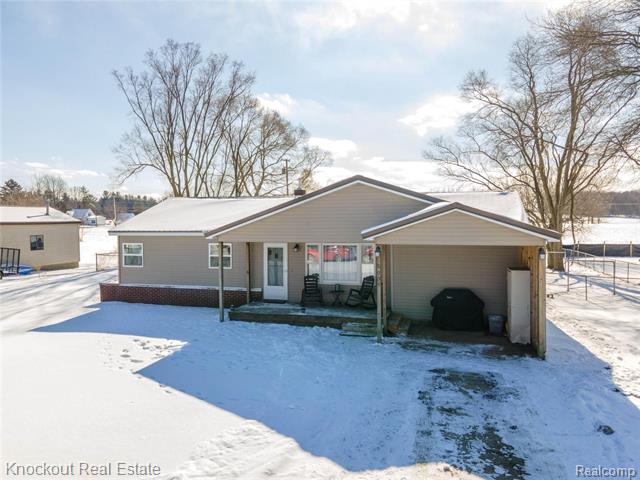 front view picture of 5035 W Millington Road, Millington, MI. 48746