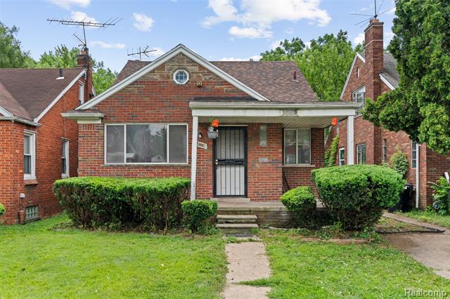 front view picture of 14504 Coram Street, Detroit, MI. 48205