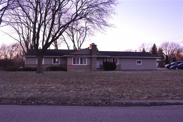 front view picture of 1160 Cayuga Dr., Grand Blanc, MI. 48439