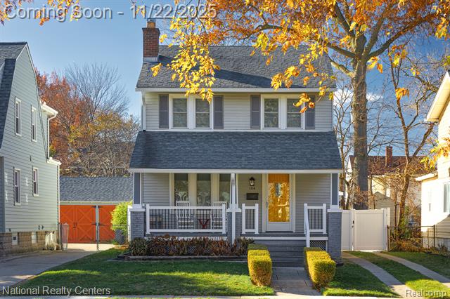 front view picture of 1110 Longfellow Ave, Royal Oak, MI. 48067