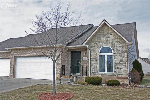front view picture of 6048 Belmont Court, Grand Blanc, MI. 48439