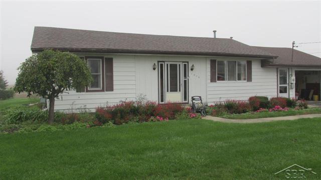 front view picture of 1570 Evon, Saginaw, MI. 48601