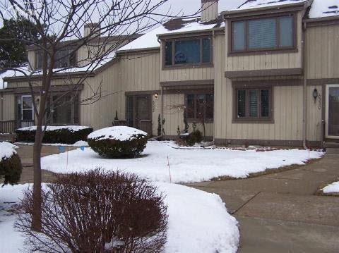 front view picture of 6332 Laurentian Court, Flint, MI. 48532