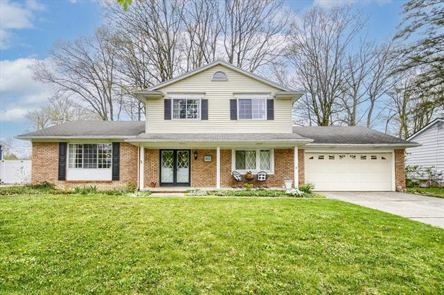 front view picture of 413 Dutch Mill Drive, Flushing, MI. 48433