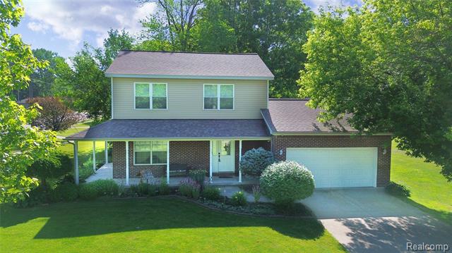 front view picture of 7395 Red Maple Drive, Mount Morris, MI. 48458