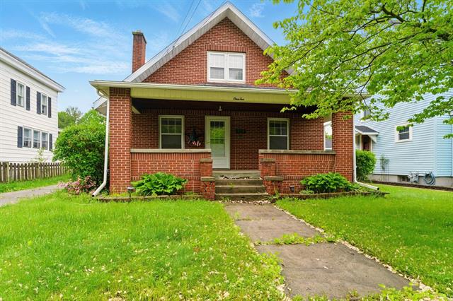 front view picture of 110 Wenzel Avenue, Sturgis, MI. 49091