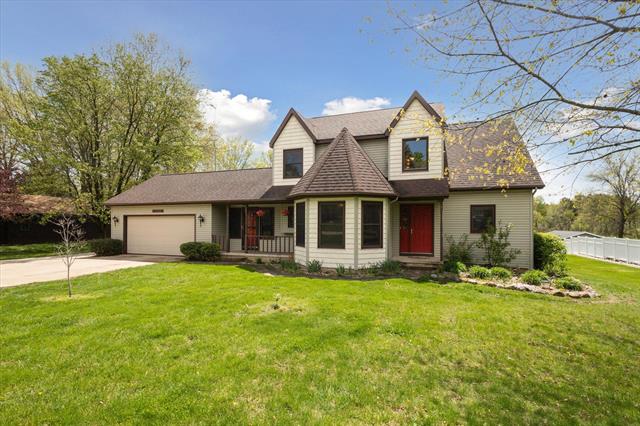 front view picture of 11104 Southbrook Drive, Ceresco, MI. 49033