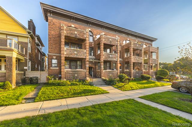front view picture of 5336 Beaubien Street, Detroit, MI. 48202