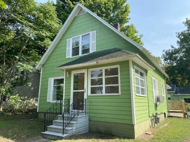 front view picture of 437 E Michigan Avenue, Three Rivers, MI. 49093