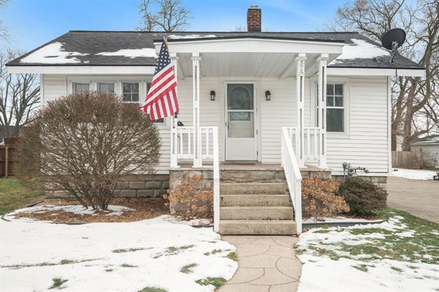 front view picture of 376 W 21St Street, Holland, MI. 49423