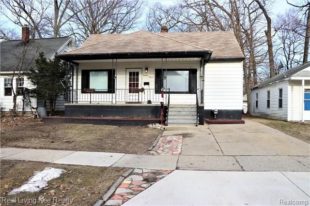 front view picture of 1311 Mohawk Ave, Royal Oak, MI. 48067