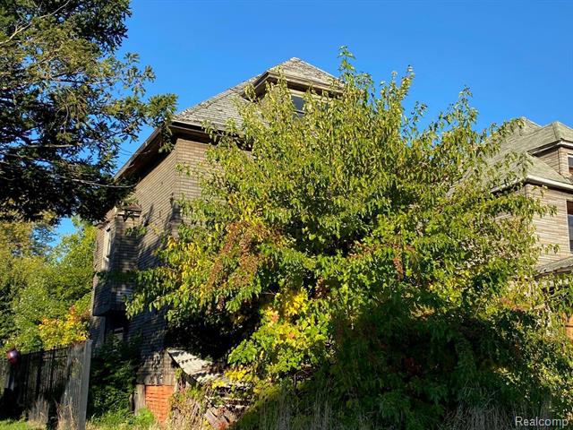 front view picture of 6769 Scotten Street, Detroit, MI. 48210