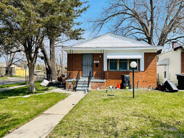 front view picture of 17888 Marx Street, Highland Park, MI. 48203