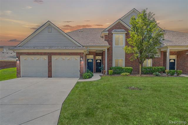 front view picture of 14350 Shadywood Drive, Sterling Heights, MI. 48312