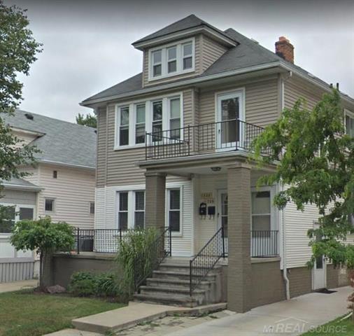 front view picture of 1308 Beaconsfield, Grosse Pointe, MI. 48230