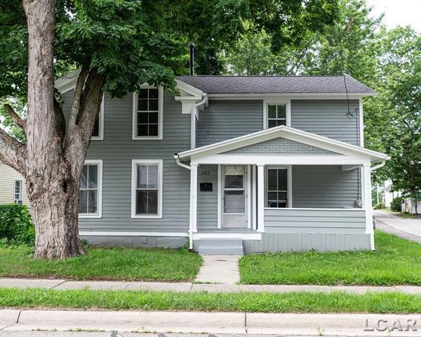 front view picture of 227 Jordan, Adrian, MI. 49221