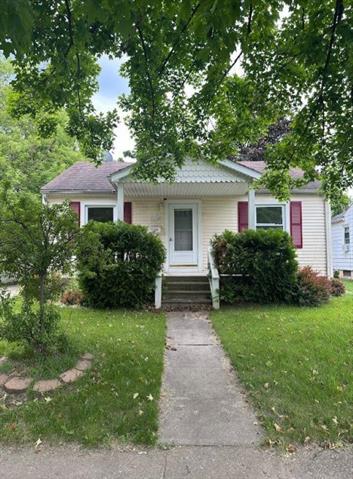 front view picture of 2024 Tuscola Street, Flint, MI. 48503