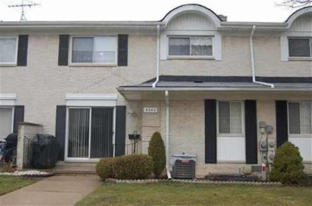 front view picture of 8565 Hampshire Dr #3, Sterling Heights, MI. 48313
