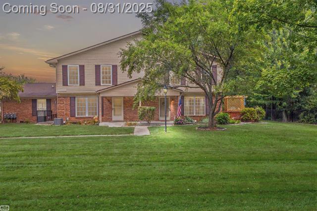 front view picture of 68034 Rosewood, Richmond, MI. 48062