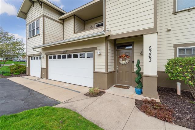 front view picture of 5363 Prairie Homese  Drive, Grand Rapids, MI. 49546