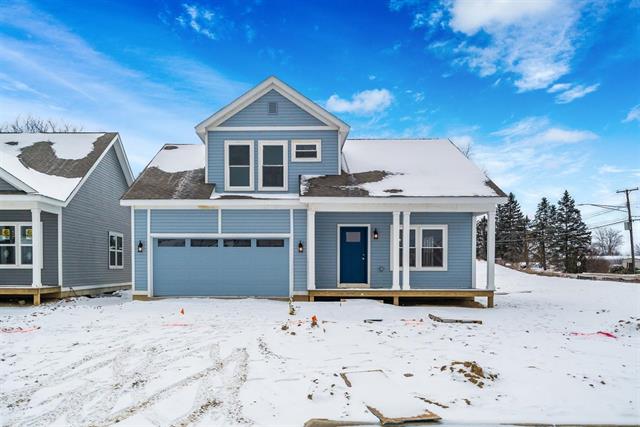 front view picture of 662 Maple Oaks Court, Saline, MI. 48176
