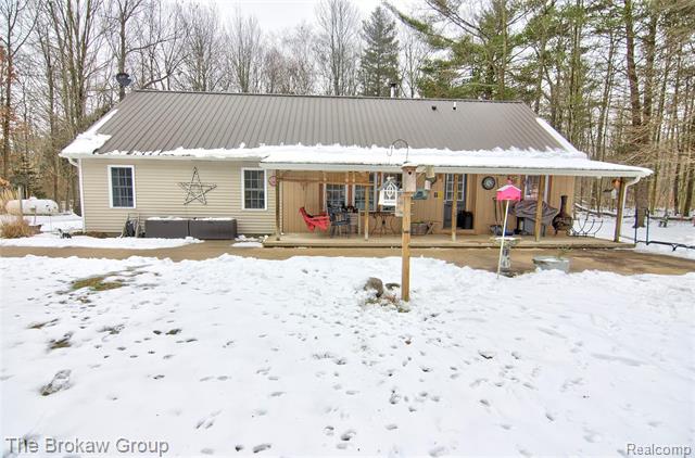 front view picture of 4848 Little Cedar Creek Drive, Attica, MI. 48412