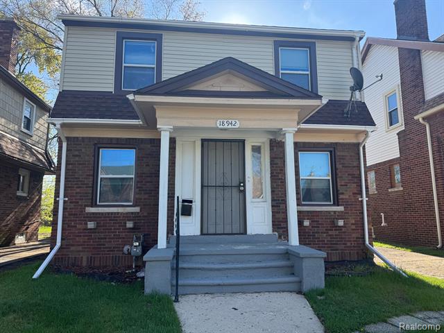 front view picture of 18942 Stoepel Street, Detroit, MI. 48221
