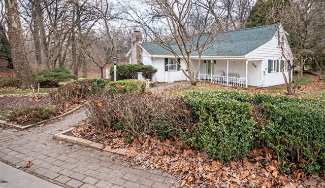 front view picture of 2354 Riverside Court, Benton Harbor, MI. 49022