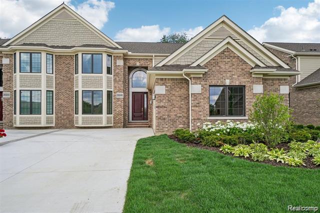 front view picture of 20249 Beacon Way, Northville, MI. 48167