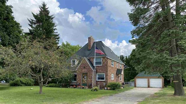 front view picture of 987 W Huron Ave, Vassar, MI. 48768