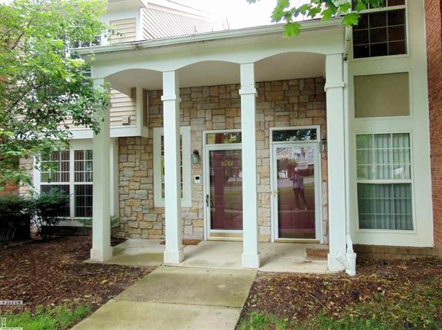 front view picture of 56201 Troon North, Shelby Township, MI. 48316
