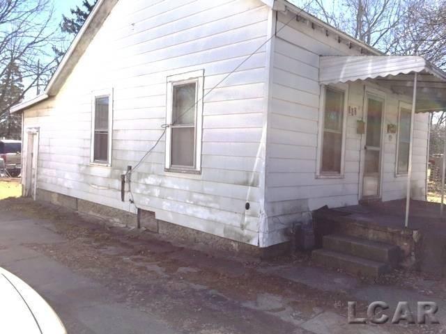 front view picture of 362 Greenly, Adrian, MI. 49221