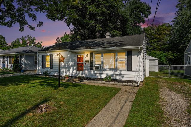 front view picture of 51 S Woodlawn Avenue, Battle Creek, MI. 49037