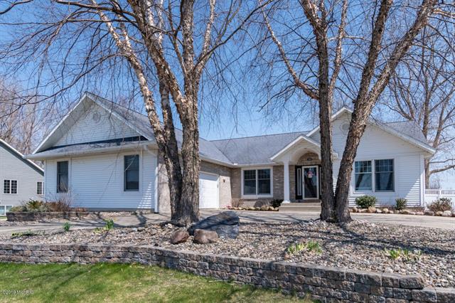 front view picture of 5591 Pioneer Avenue, Saint Joseph, MI. 49085