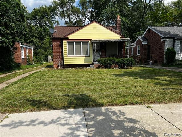 front view picture of 12688 Memorial Street, Detroit, MI. 48227