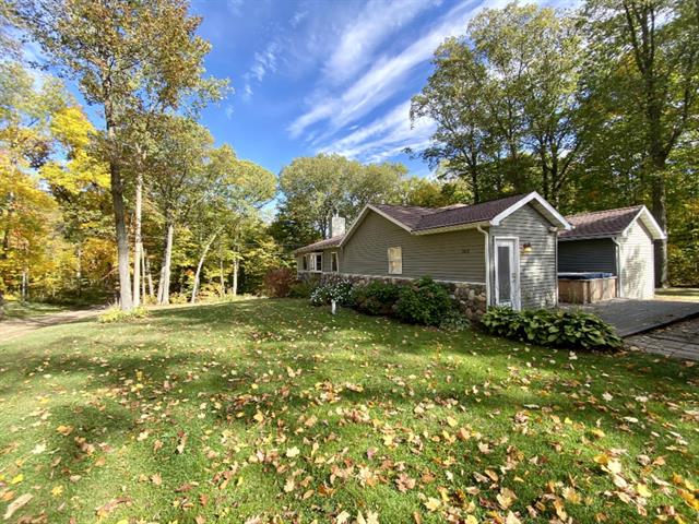 front view picture of 6019 Taylor Street, Coloma, MI. 49038