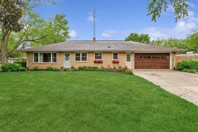 front view picture of 3108 Kim Street, Saint Joseph, MI. 49085