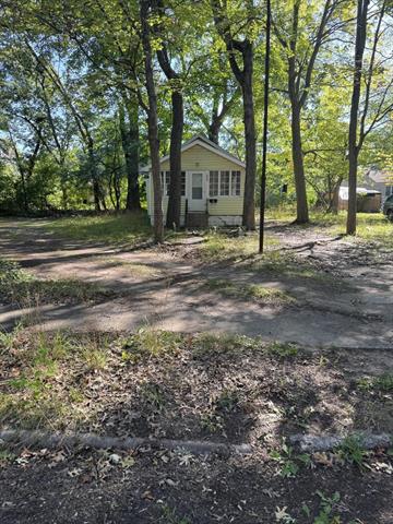 front view picture of 3316 Sanford Street, Muskegon, MI. 49444