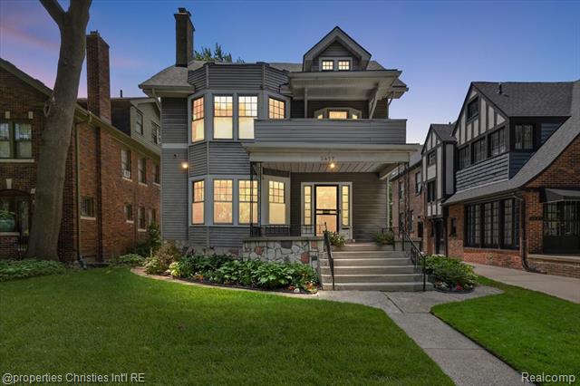 front view picture of 3417 Seminole Street, Detroit, MI. 48214