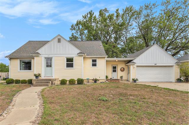 front view picture of 149 W 32Nd Street, Holland, MI. 49423