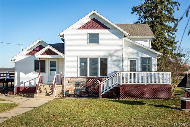 front view picture of 3349 E Howell Road, Webberville, MI. 48892