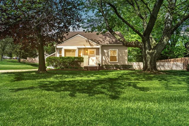 front view picture of 5023 Church Road, Ann Arbor, MI. 48105