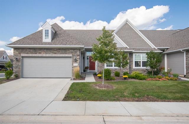 front view picture of 7 Gallery Circle, Saline, MI. 48176