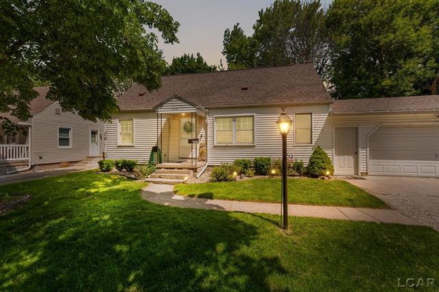 front view picture of 1338 Terrace Ave, Adrian, MI. 49221