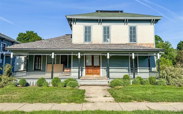 front view picture of 118 S Evans Street, Tecumseh, MI. 49286