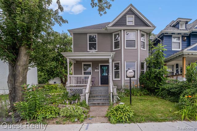 front view picture of 2499 Baldwin Street, Detroit, MI. 48214