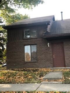front view picture of 832 S Stephenson Hwy, Royal Oak, MI. 48067