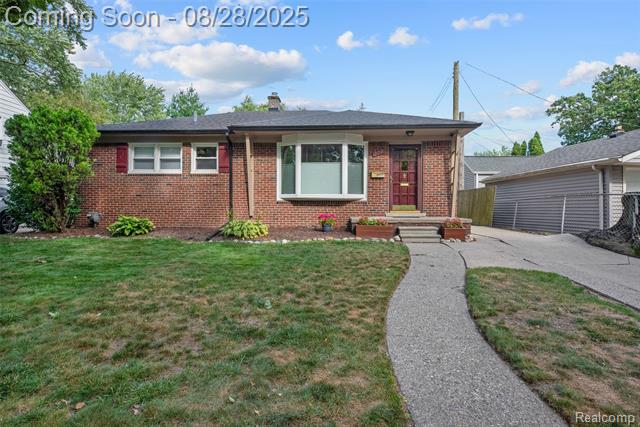 front view picture of 727 S Vermont Ave, Royal Oak, MI. 48067
