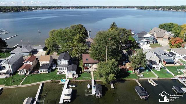 front view picture of 2727 Round Lake Highway, Manitou Beach, MI. 49253